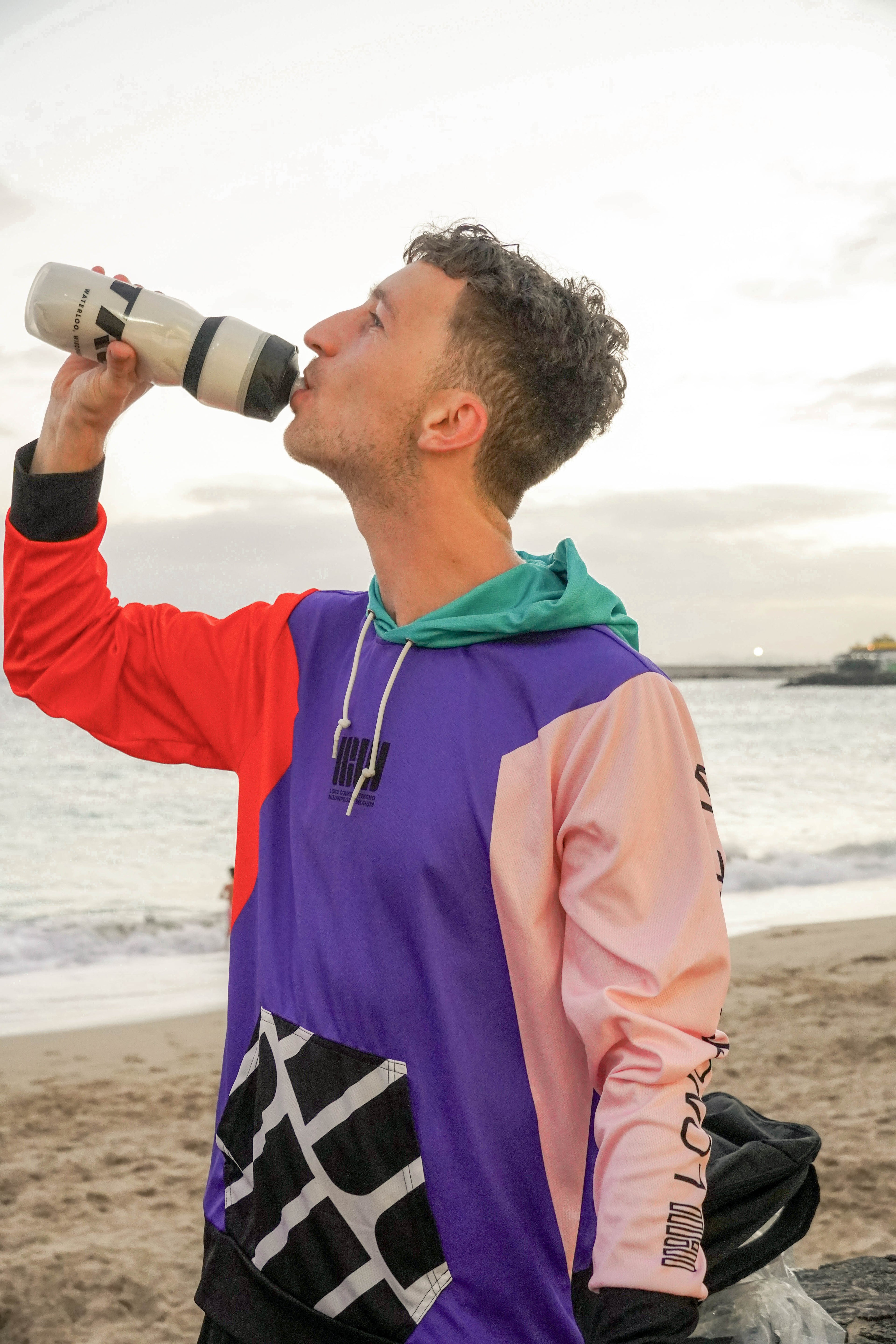 Tech Hoodie Paars/rood – LCW BE 2025